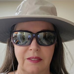 Maui Jim Womens Blue Water 263 28B Purple Polarized Sunglasses